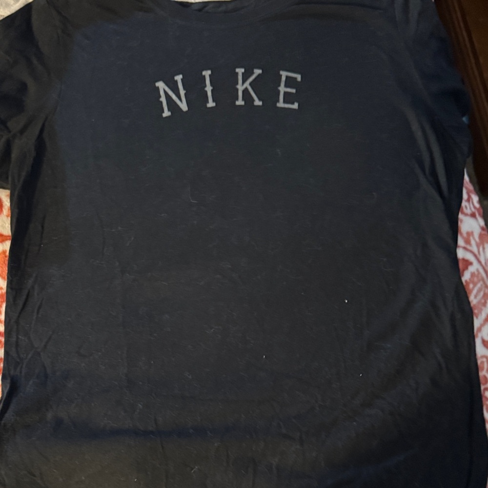 Nike Men's Dark Gray Short Sleeve Tee